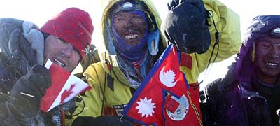 International Mountain Guides has guided record breaking numbers of climbers to the summit of Mt Everest.