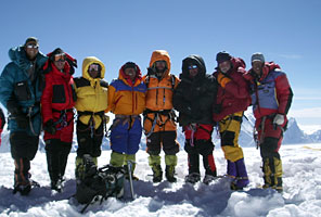 Reviews of International Mountain Guides from past climbers and trekkers