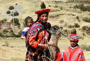 Peruvian family in the Machu Picchu trek region