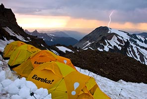 Photo by Ben Babusis (Inter Glacier Camp - Emmons Route)