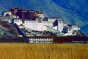Cho Oyu Tibet Trek with International Mountain Guides