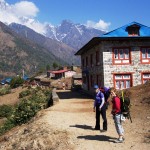 On the trail to Phakding. (Photo by Eric Simonson)