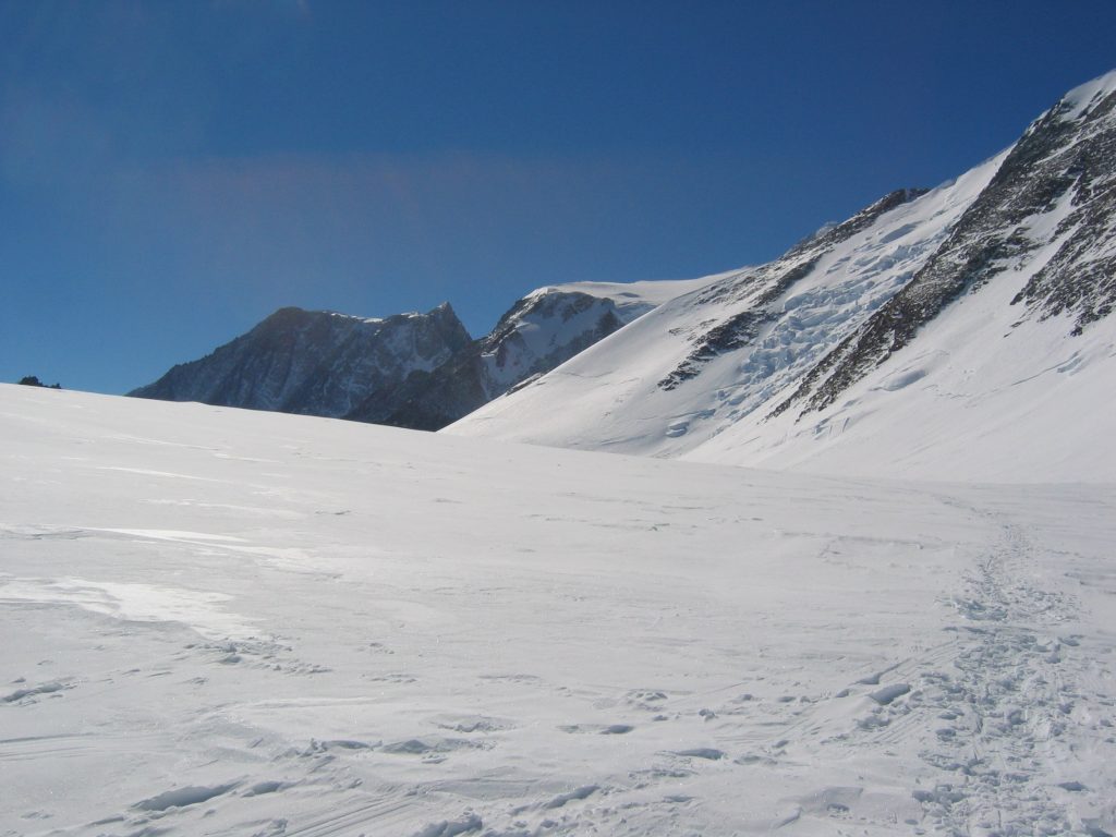 The route to C1 on Vinson