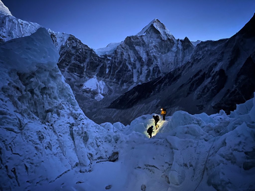 Climbers navigating the Khumbu Icefall (Jonathan Schrock)