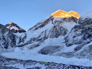 Sunset of Everest and the West Shoulder (Ang Jangbu Sherpa)