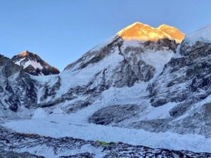 Sunset of Everest and the West Shoulder (Ang Jangbu Sherpa)