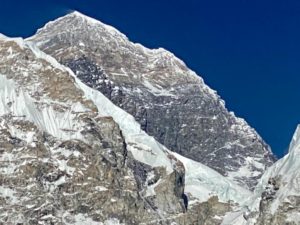 Looking at Mount Everest (Ang Jangbu Sherpa)