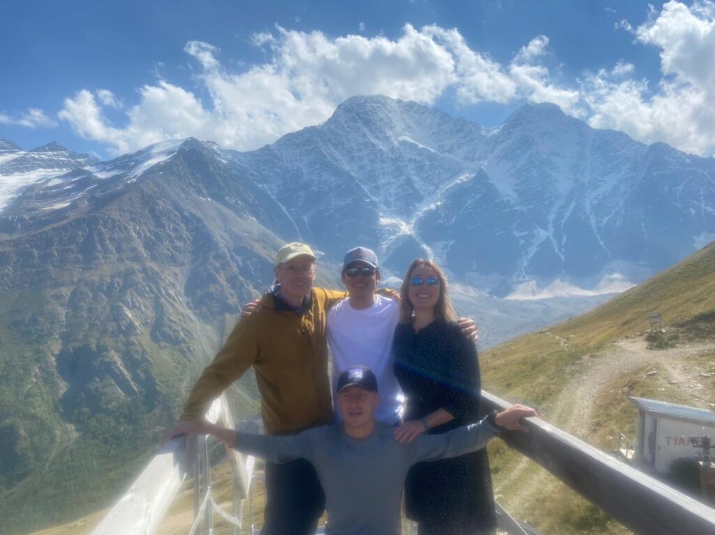 Team photo at the top of the chairlift in Cheget (Sasha Sak)