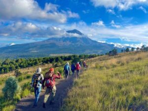 Trekking with Popocatepetl (17,802') (Emily Johnston)