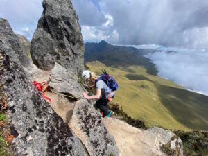 Climber descending from the summit of Fuya Fuya (Kim Sieradzki)
